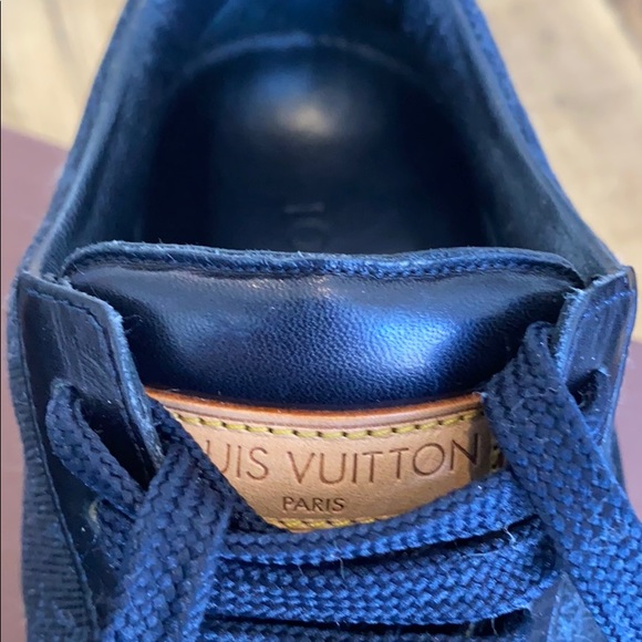 AUTHENTIC LV navy monogram canvas & leather sneaks - Picture 9 of 16